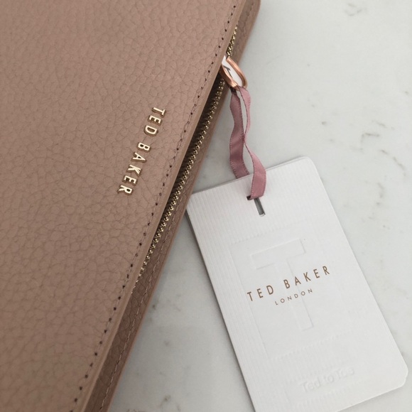 Ted Baker Zip Around Wallet - Picture 3 of 9